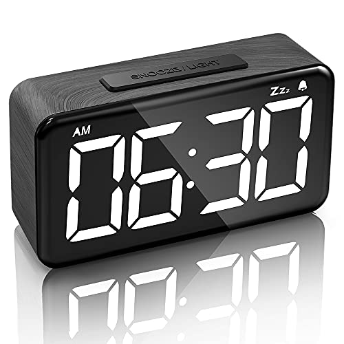 LEERON Alarm Clock Digital Alarm Clocks for Bedrooms Heavy Sleepers LED Small Bedside Desk Alarm Clock with Adjustable Brightness Dimmer Wood Grain Clock with USB Charge