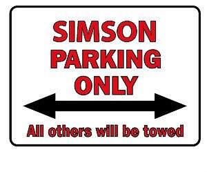 Signo De Plástico - Placa de Estacionamiento - simson Estacionamiento Sólo - Talla Aprox. 40 X 30CM - 303077