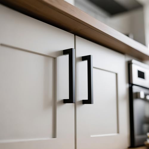 Tiradores de cocina negros para transformar el estilo de los muebles de tu hogar y dormitorio. 8