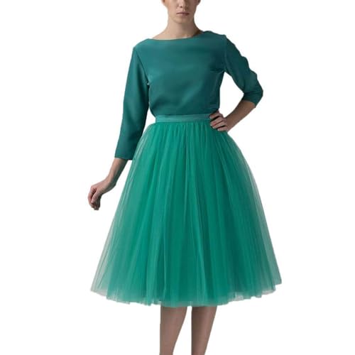 Jupe haute au genou pour soirée costume et look chic de tous les jours