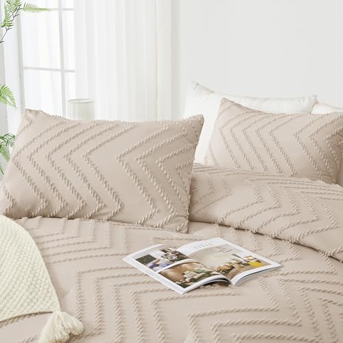 Image of Andency Khaki Oversized Super King Plus Comforter Set 128x120, Extra Large King Size Comforter Oversize Boho Soft Warm Bedding Comforter Sets, 3 Pieces Aesthetic Chevron Textured Bedding