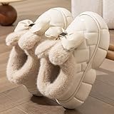 Qualité et Entretien Facile: Fabriqué avec des matériaux de qualité pour une durabilité dans le temps. La fourrure synthétique conserve son moelleux lavage après lavage.