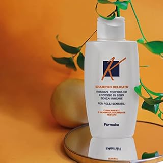 Kouriles® Shampoo Antiforfora Delicato per Dermatiti Seborroiche, Irritazioni del Cuoio Capelluto o Crosta Lattea Neonatale con Climbazolo, Phlorogine, Vitamina E e Acido Ialuronico (100 ml)