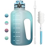 【NO SOLO FITNESS】 La botella de agua Gohippos 2.2L no solo es adecuada para el gimnasio, sino que también se puede usar ampliamente antes y después del entrenamiento, culturismo, pérdida de peso, campamentos, viajes, ejercicio y todos los demás deportes al aire libre, así como en casa y oficina.