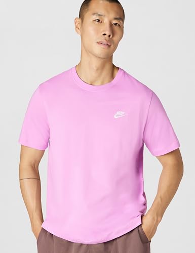 Image of Nike Men's Sportswear Club T-Shirt
