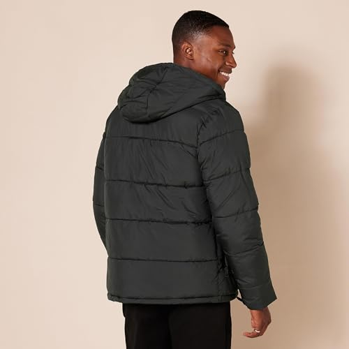 Amazon Essentials Men's Heavyweight Hooded Puffer Coat3