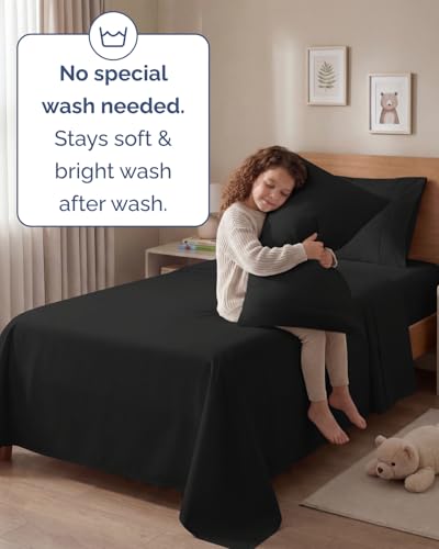 Image of Twin 4 Piece Bed Sheet Set - Comfy, Breathable & Cooling Sheets - Black | Ultra Soft Hotel Luxury Bedding Set with 8-16 Inch Deep Pockets, 1 Flat & 1 Fitted Sheet & 2 Pillowcases, Wrinkle & Fade Free