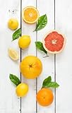 Vetro acrilico spesso 3-4 mm Immagine acrilica 50 x 80 cm: agrumi (limone, pompelmo e arancio) con foglie fresche bagnate su tavolo in legno bianco vintage - Still life dall\'alto(55317467)