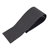 Hinweis: Stellen Sie sicher, dass der Boden sauber und trocken ist, bevor Sie die Pads anbringen.