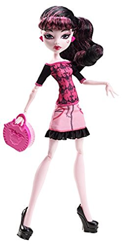Monster High - Y0396 - Poupée - Draculaura - Scaris Travel City Of Frights