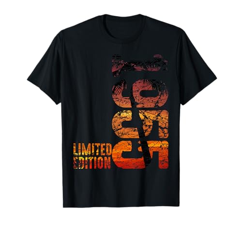 71e anniversaire homme femme 71 ans 1955 deco cadeau drôle T-Shirt