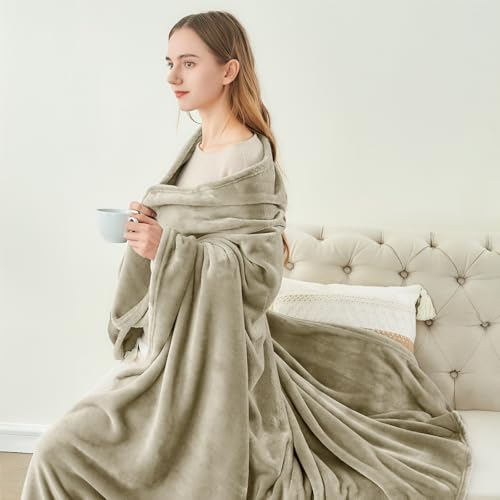 Image of BEDELITE Fleece Blanket Oatmeal Throw Blankets for Couch & Bed, Luxury Plush Cozy Fuzzy Blanket 50x60 inches, Super Soft Warm Lightweight Throw Blanket for Travel Camping
