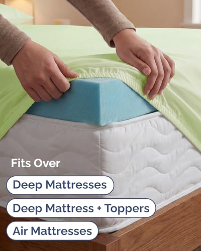 Image of Extra Deep Twin XL Sheet Set - 4 Piece Cooling Sheets - Light Sage Green | Hotel Luxury Bed Sheets Set, Easy & Secure Fit, Ultra-Soft, Wrinkle & Fade Free, Comfy Sheets Set with Extra Deep Pockets