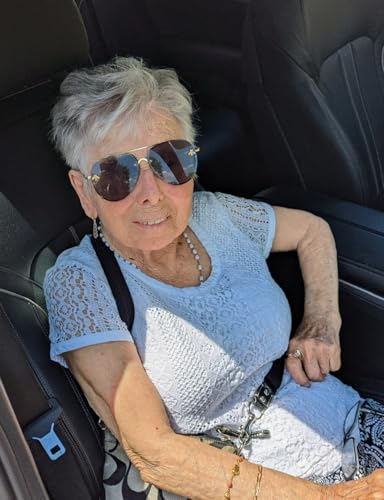 Fashion Culture Women's Buzzed Bee Charm 60mm Aviator Sunglasses (Black)4