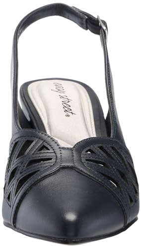 Easy Street Women's Bizzy Pump2