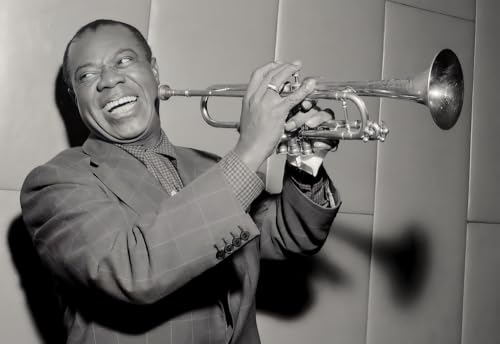 Portrait Louis Armstrong en concert : donnez une ambiance rétro à votre bureau