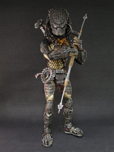 Amazon.com: Sideshow Collectibles Hot Toys Movie Masterpiece Alien