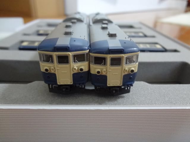 Amazon | KATO 10-452 115系1000番台 横須賀色 4両基本セット 点灯