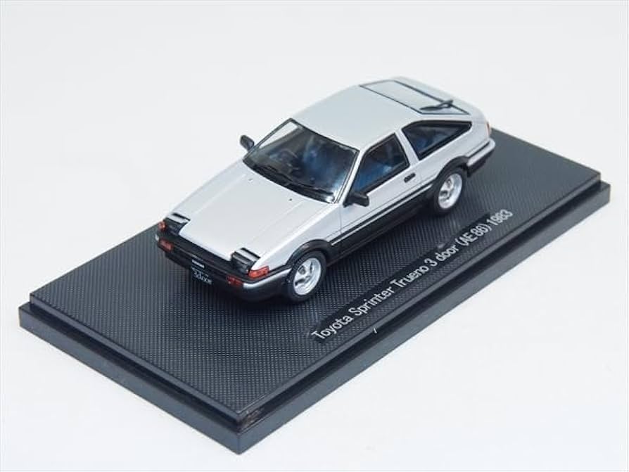 エブロ 1/43 トヨタスプリンタートレノ 3 door AE86 1983 Amazon | EBBRO 1/43 ミニカー SPRINTER TRUENO 3Dr AE86 1983