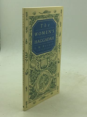 The Women's Haggadah (English, Hebrew and Hebrew Edition)