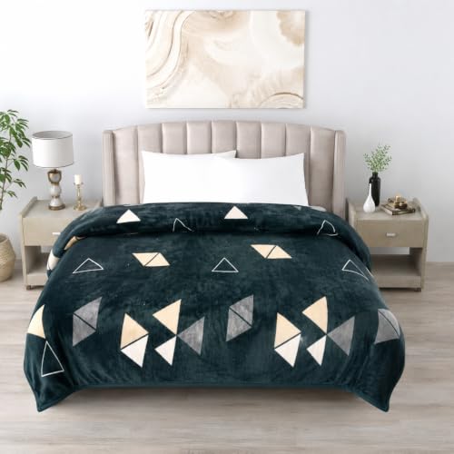 Image of Premium Ultra Soft Flannel Printed Single Blanket 220x160 cm| 200 GSM Warm & Cozy All Season AC Blanket| Lightweight Travel /Camping Throw for Sofa & Couch| Winter Duvet /Quilt- Green