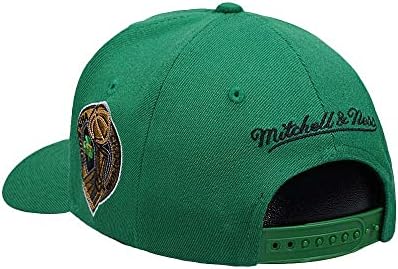 Mitchell & Ness - NBA Champions - Classic Red Snapback Cap, Boston Celtics, Green, One Size