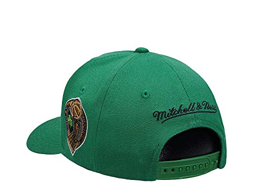 Mitchell & Ness - NBA Champions - Classic Red Snapback Cap, Boston Celtics, Green, One Size