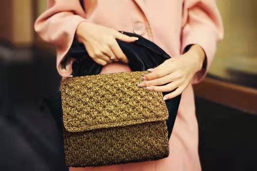 Ryzdyxgs 400Yd Gold Lurex Yarn 2.4Oz Shining Yarn Glitter Sparkle Yarn Metal Yarn Diy Fancy Sparkle Yarn Crochet Knitting Sweater Scarf Yarn Accessory Yarn #TOP1