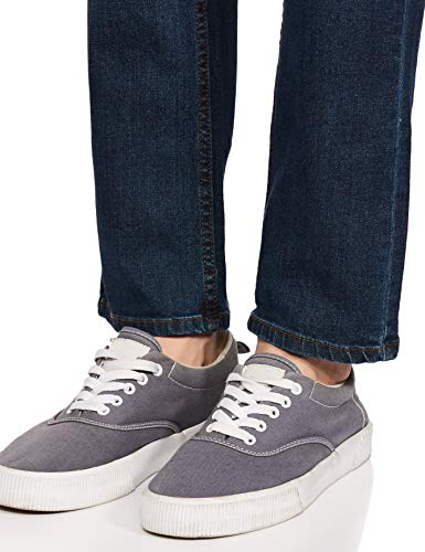 Image of Max Men's Solid Slim Fit Jeans