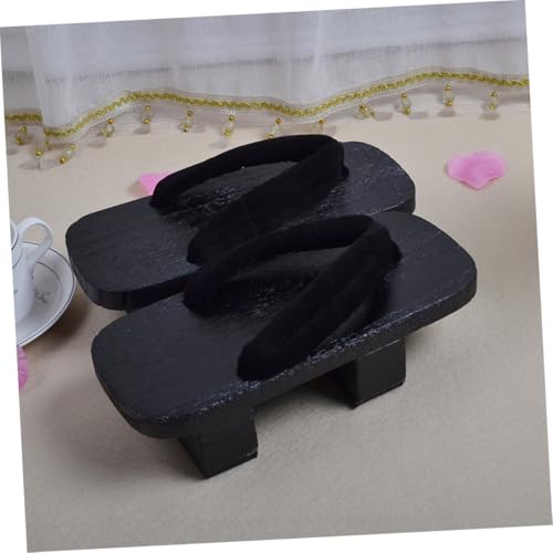 Zuecos para verano de mujer: sandalias de plataforma negras, elegantes y cómodas 6