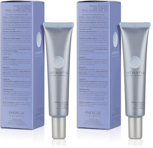 Atashi | DD Cream Stay Matte | Crema Hidratante Matificante Con Color SPF 15| Hidrata, Matifica y Protege | Minimiza Poros, Brillos e Imperfecciones | Pieles Mixtas y Grasas | Tono Intenso | 40ml