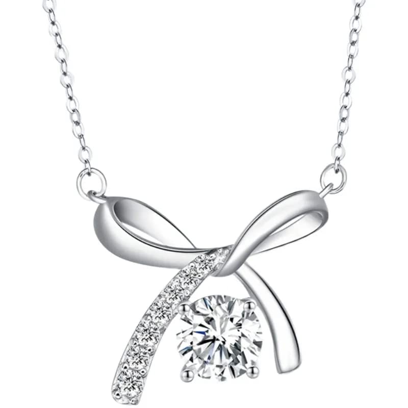 Collier Moissanite étincelant pour illuminer vos tenues de soirée et de bureau