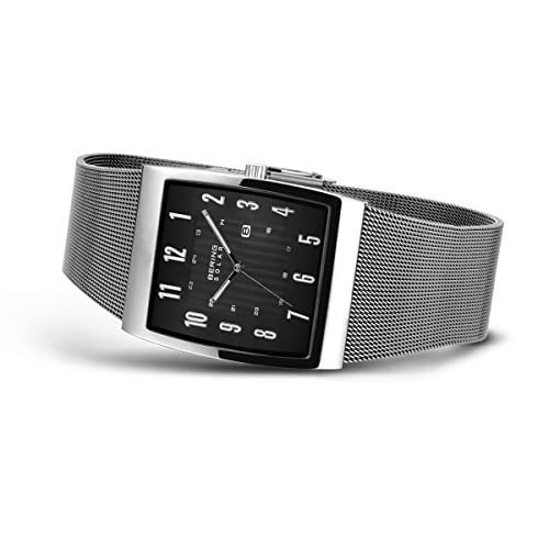 Bering Men Analog Solar Collection Watch with Stainless Steel Strap and Sapphire Crystal, Grey, 33 mm