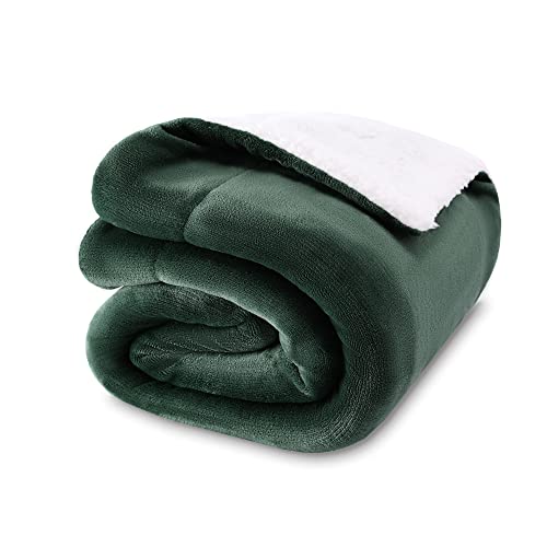 Image of NANPIPER Baby Sherpa Blanket,Warm Toddler Throw Blanket,Soft Newborn Fleece Blanket for Winter (Olive Green,30x40 inches)