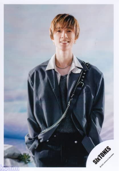 Amazon.co.jp: Six TONES 公式 生 写真（田中樹 ）ST00857 : おもちゃ