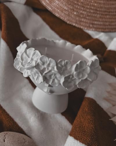 Image of Kitty Cat Aesthetic Soy Wax Scented Candles | Reusable Concrete Sea Shell Jars | Vanilla Aroma | 12+ Hours Burn Time | Perfect Home Decor for Bedroom, Office & Hostel (Abstract Queen Face)