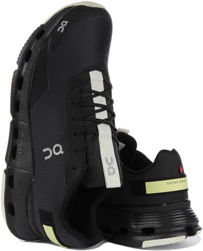 Image of On Women's Cloudnova Sneakers