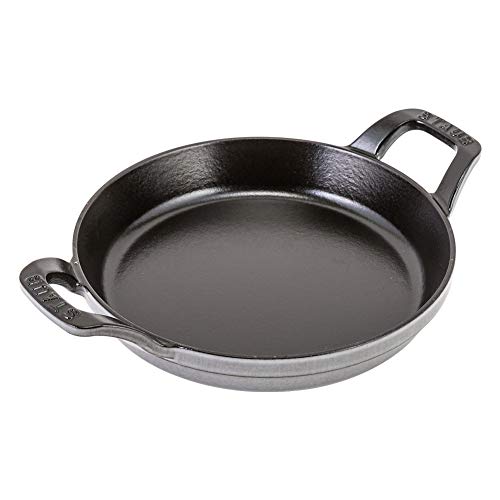 [ �X�g�E�u �� ] Staub ���E���h �X�^�b�J�u���f�B�b�V�� 20cm �O���^���M IH�Ή� �z�[���[ ������� �I�[�u���M 1302018 �O���t�@�C�g�O���[ Round Stackable Dish graphite grey [���s�A���i]