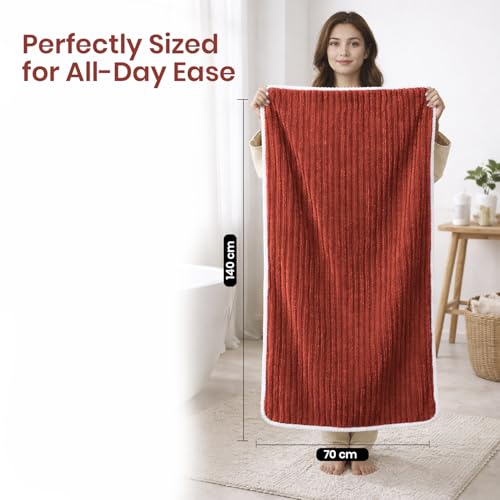 Image of MAXOSHINE Microfiber Towels for Bath-Stripes Bath Towel for Men and Women-Soft Coral Fleece Zero Twist Towel with Hook 400 GSM Quick Dry Super Absorbent-70 x 140 cm (1, Red)