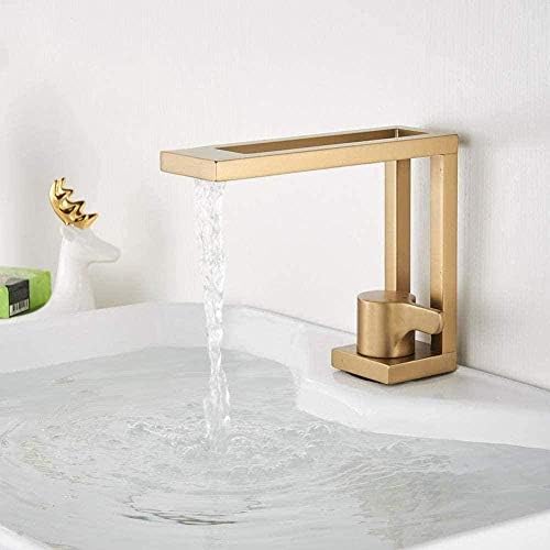 Robinet de cuisine et lavabo carré or brossé mitigeur monté sur pont
