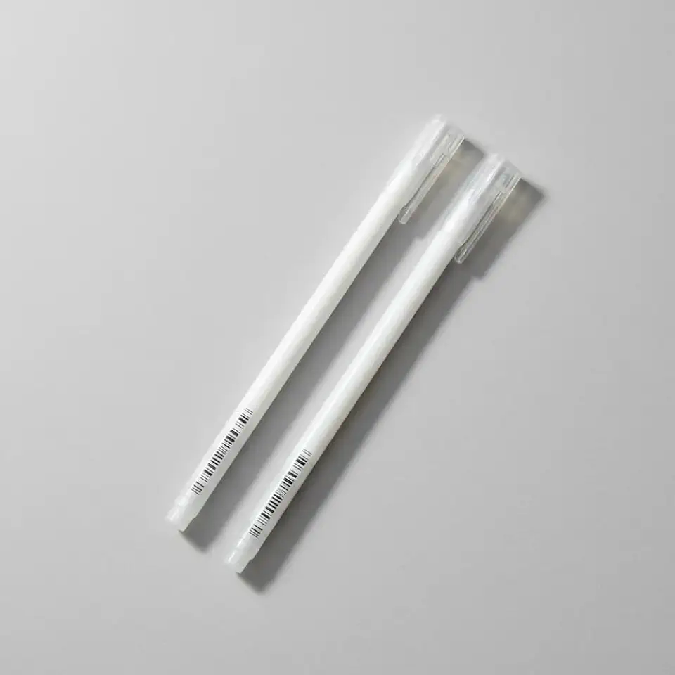 Kit 2 Caneta Branca Gel Ponta Fina 0.6mm Para Design de Sobrancelha Desenho Marcador Colorir Canetas Brancas Pintar Livros Profissional Artesanato