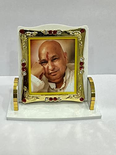 Image of Guru Ji CAR SWAROOP Dashboard Shukrana Guru Ji Home Decor,Office Table (Guruji Face) Desktop and Workplace (White)
