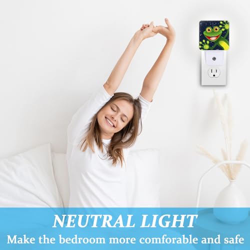 Image of Funny Frog Night Light, Plug-into Wall Nightlight Lamp with Dusk to Dawn Sensor, Led Lamp 0.5W Energy Efficient for Boys Girls Adults Home Decor