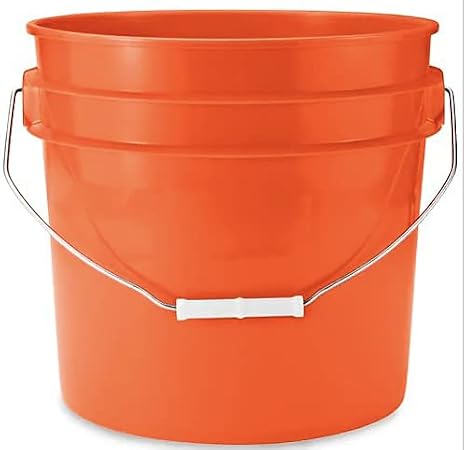 House Naturals Food Grade Plastic Buckets 7, 5, 3.5, 2 Gallon (Pack of 4) with lids Container- BPA Free