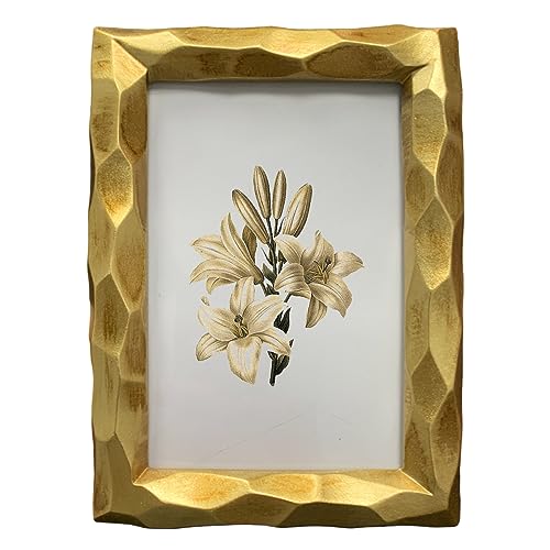 Image of Art Street Geometric Stereo Photo Frame For Home Decoration, Wedding Dress Display Frame For Table Top Desk, Birthday, Wedding & Return Gift - Royal Gold (Size: 4x6 Inch)