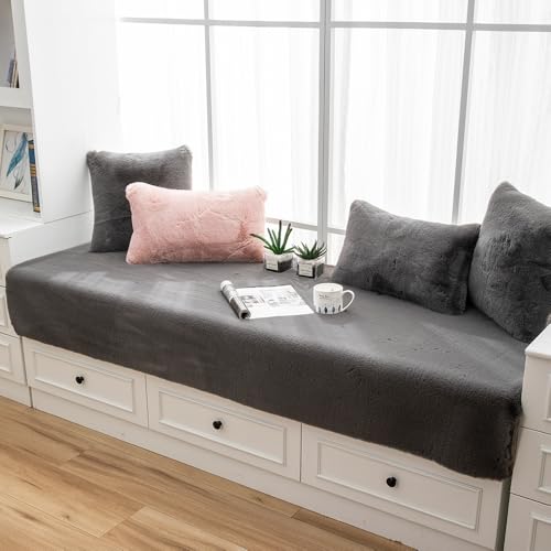 Tapis shaggy décoratif pour une ambiance cocooning sur la commode - 2
