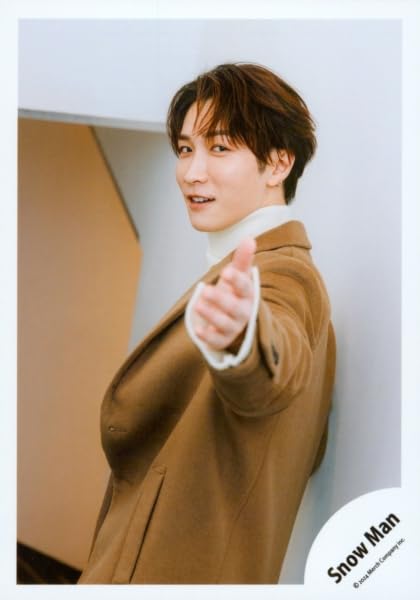 Amazon.co.jp: Snow Man 公式 生 写真（渡辺翔太）SM03118