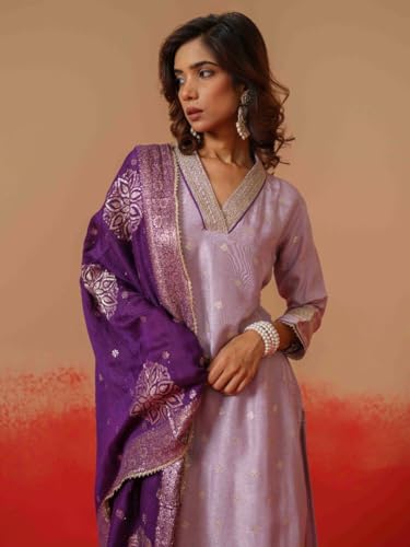 Image of Kaari Women's Embroidered Kurta Set with Dupatta - Festive Kurta Set for Women Polyester