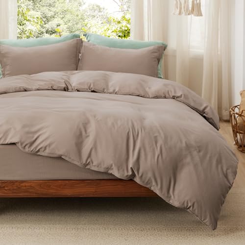 Image of Bedsure Duvet Cover Full Size with Fitted Sheet - 4 Pieces Prewashed Polyester Extra Soft Bedding Set, Includes 1 Duvet Cover 80''x90'' with Zipper Closure, 2 Pillow Shams, 1 Fitted Sheet, Khaki