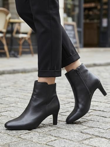 Image of ELLE Women Pointed Toe Kitten Heel Ankle Boots With Side Zipper